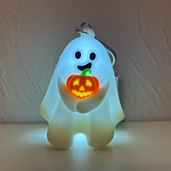 Halloween Bath & Body Works Sanitizer Pocketbac Holders 2025 - Picture 9 of 10